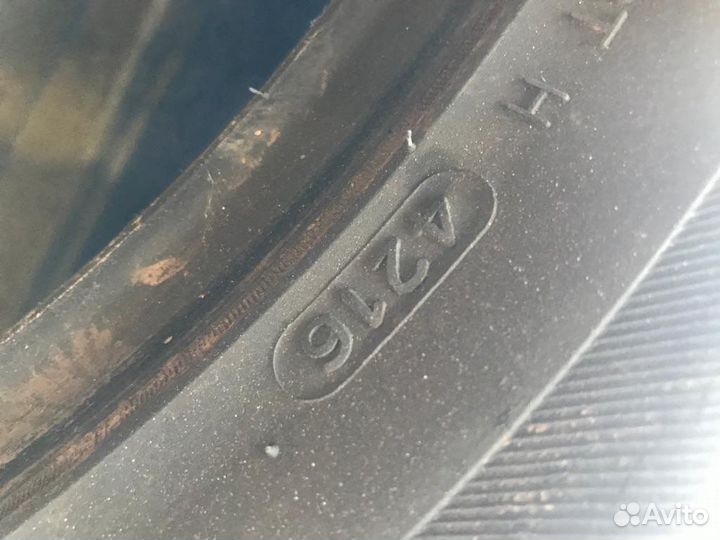 Hankook Dynapro HP2 RA33 285/50 R20