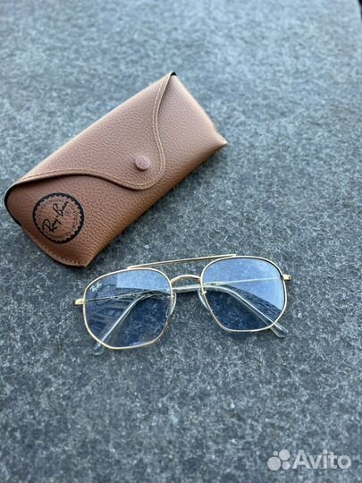 Солнцезащитные очки ray ban