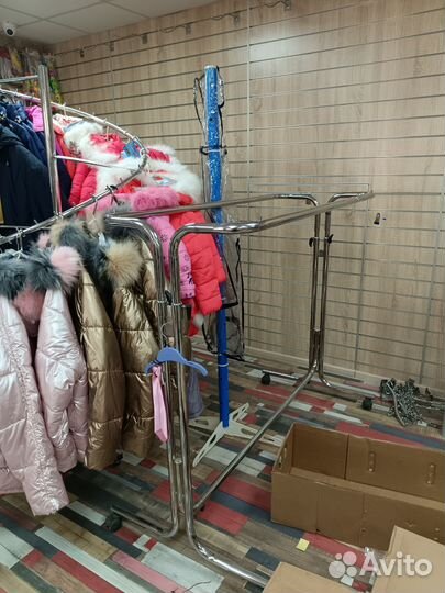 Манекены, вешало, экономпанели, корзины