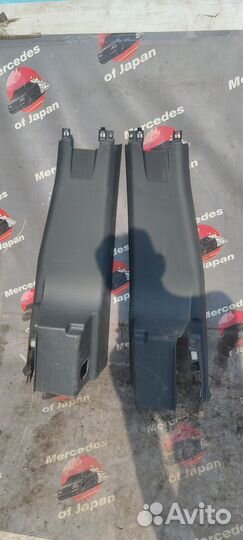 Обшивки стоек w639 Mercedes Benz