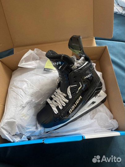 Коньки хоккейные bauer supreme mach