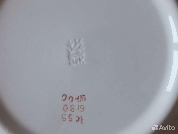 Тарелки новые зик, молочники