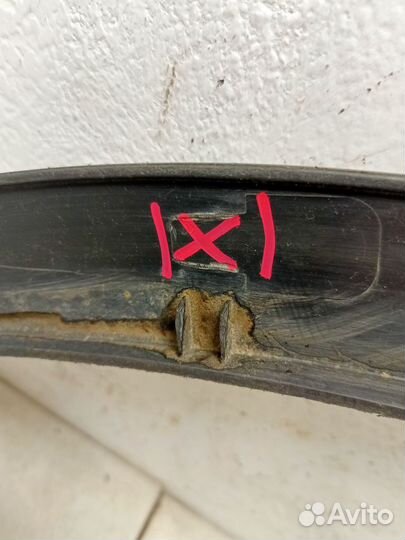 Накладка заднего крыла левого