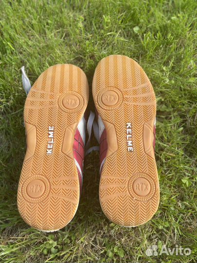 Футзалки Kelme 42 размер