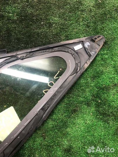 Форточка кузова правая Honda Shuttle GK8 L15B 2016