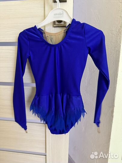 Гимнастический купальник с юбкой