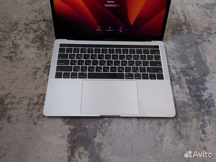 Apple MacBook Pro 13 2019 16/256 59 циклов
