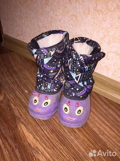 Детские ботинки