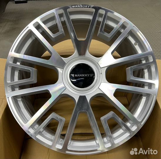 Диски на Range Rover Рендж Ровер R22