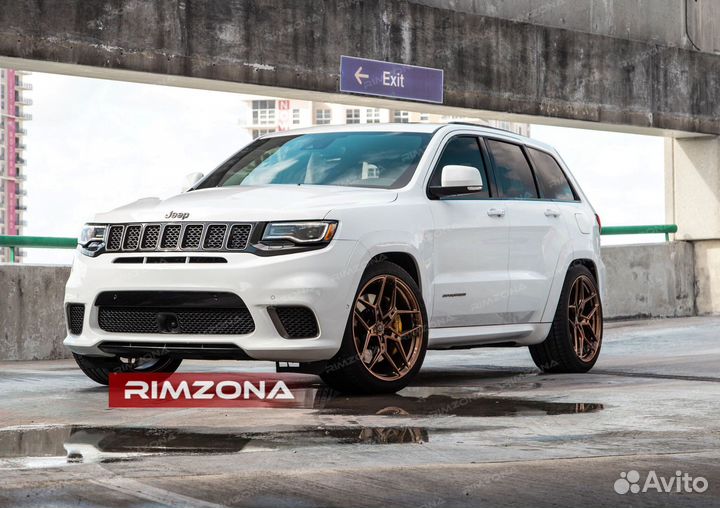 Кованые диски R22 на Jeep Compass