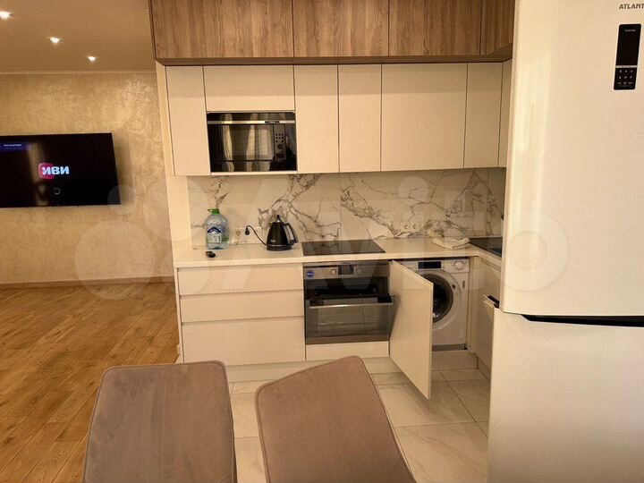 3-к. квартира, 79 м², 10/25 эт.