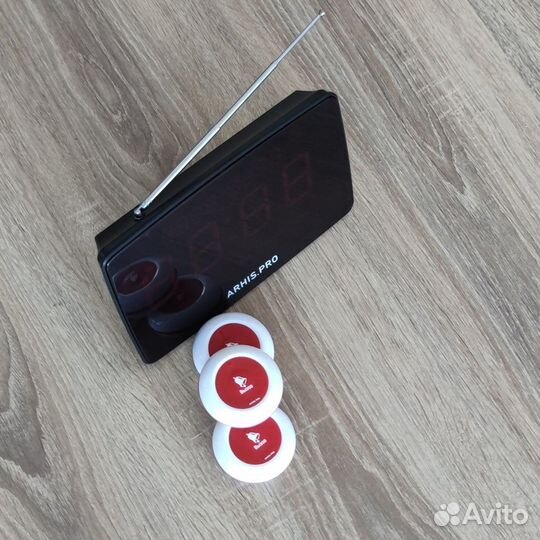 Кнопка вызова персонала и табло, часы, усилитель