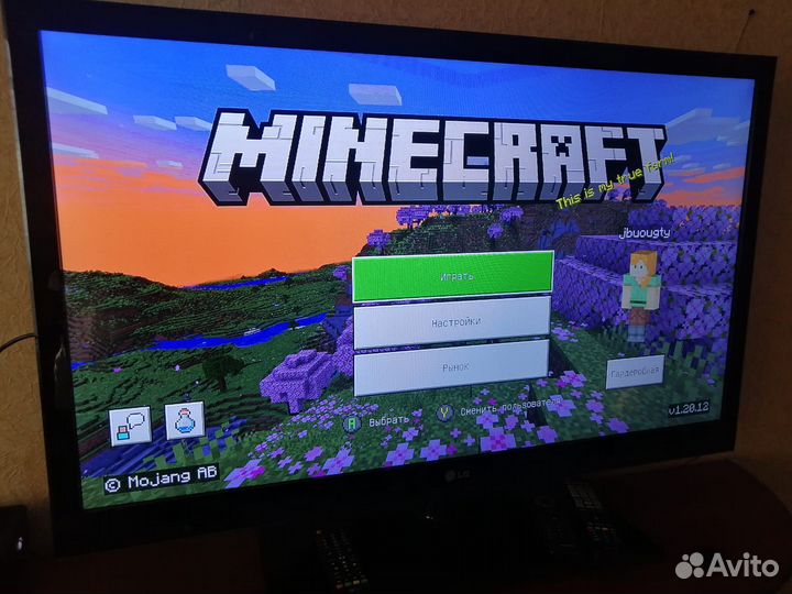 Xbox One 500гб+геймпад+400игр