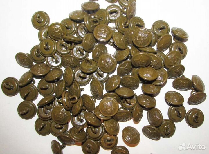 Пуговицы армейские для гимнастерок зеленые