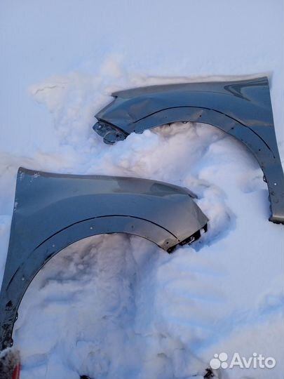 Панель передняя телевизор Рено Логан 2 и крылья