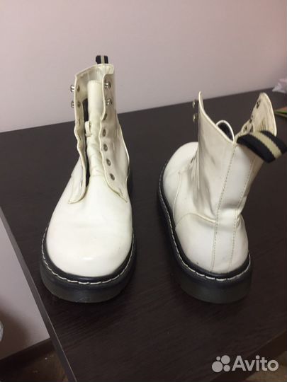 Ботинки женские