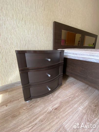 Тумба прикроватная 2 шт