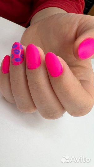 Маникюр,Педикюр,Наращивание ногтей