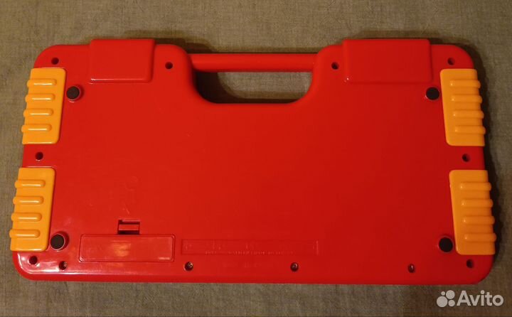 Синтезатор игрушечный