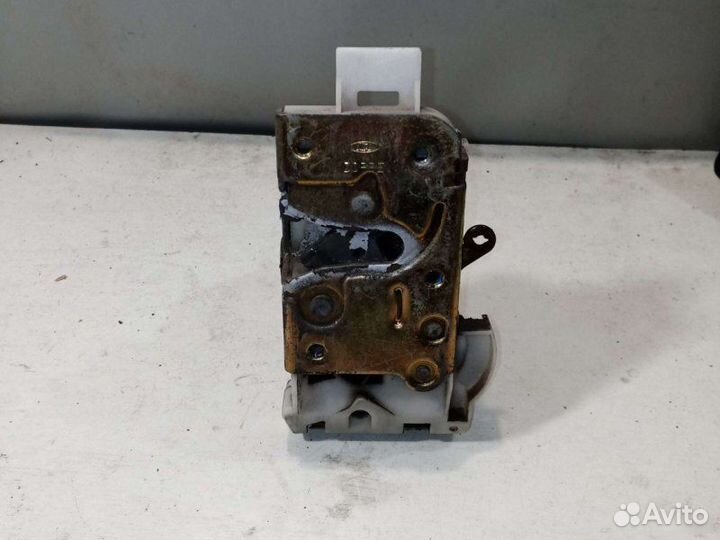 Замок передний правый Ford Focus 1