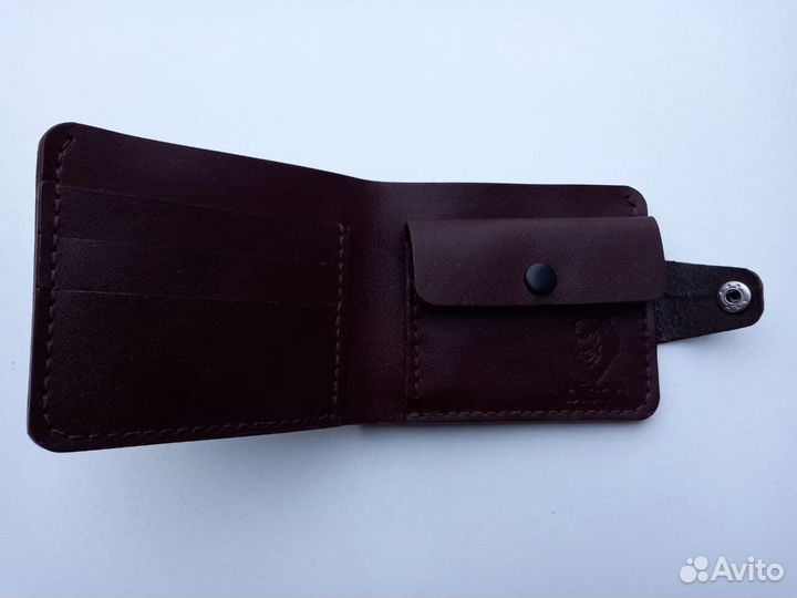 Мужское кожаное портмоне