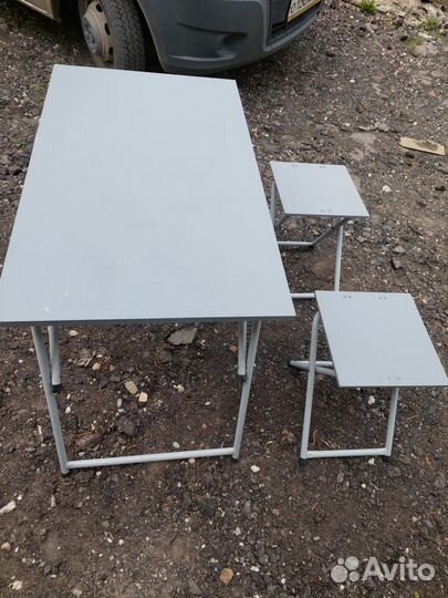 Стол армейский со стульями