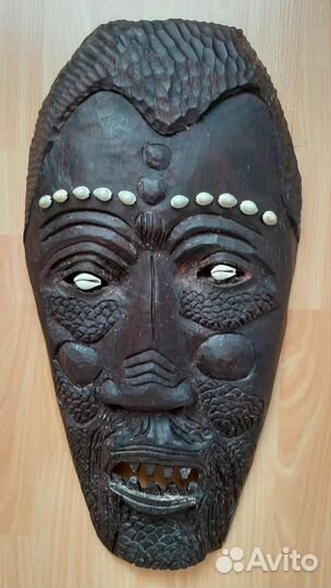 Большая маска Sepik Korogo. Дерево