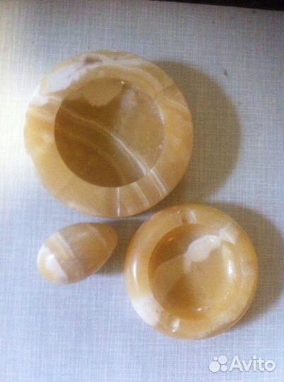 Каменныe пепельницы