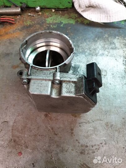 Заслонка 03g128063 1.9-2.0 TDI