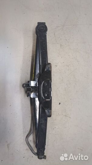 Домкрат Chevrolet Captiva, 2012