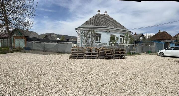 Дом 63 м² на участке 12 сот.