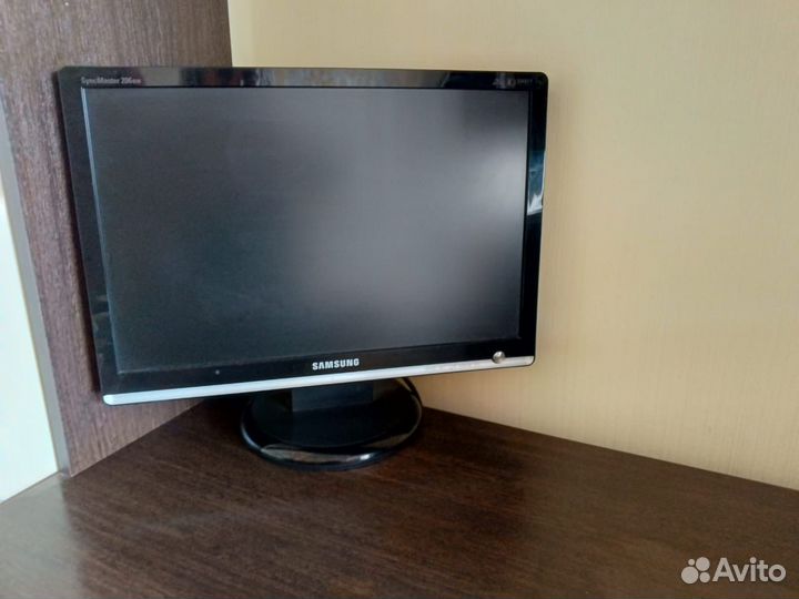 Монитор Samsung