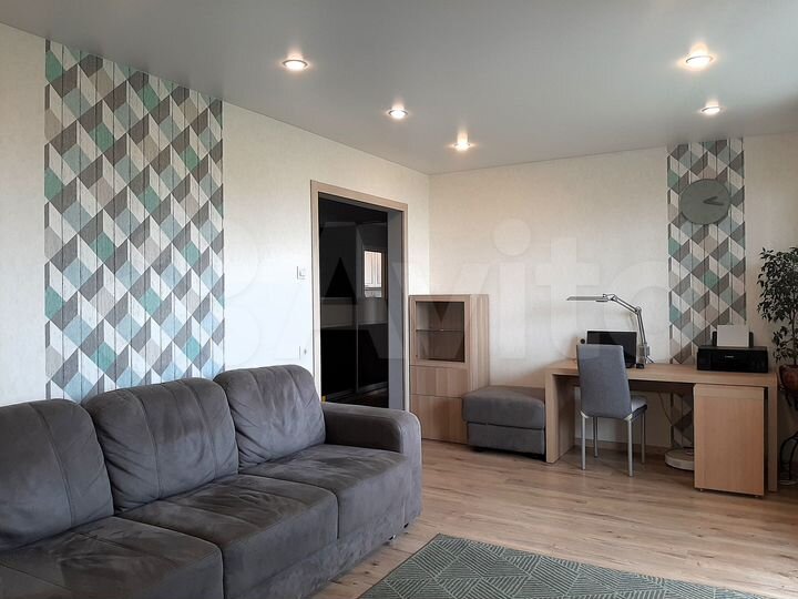 3-к. квартира, 67 м², 8/10 эт.