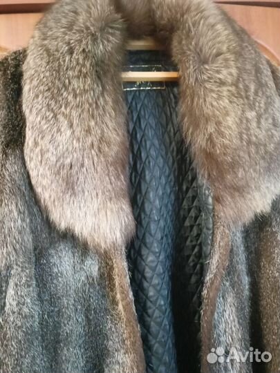 Шубы из Нутрии с песцовым воротником