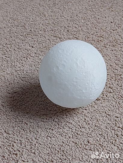 Ночник луна