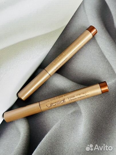 Кремовые тени Delilah Stay The Night Smooth