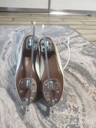 Фигурные коньки jackson artiste