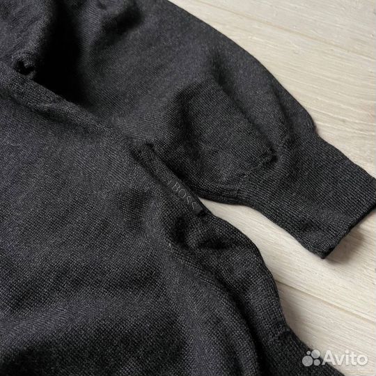 Кофта из шерсти Hugo Boss L Италия