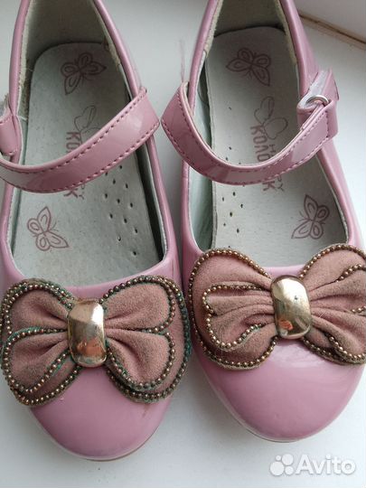Туфли на девочку размер 22
