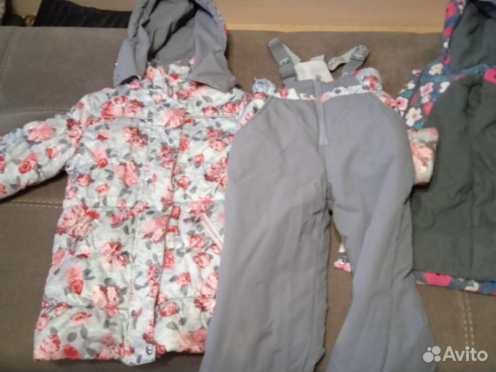 Пакет с детскими вещами