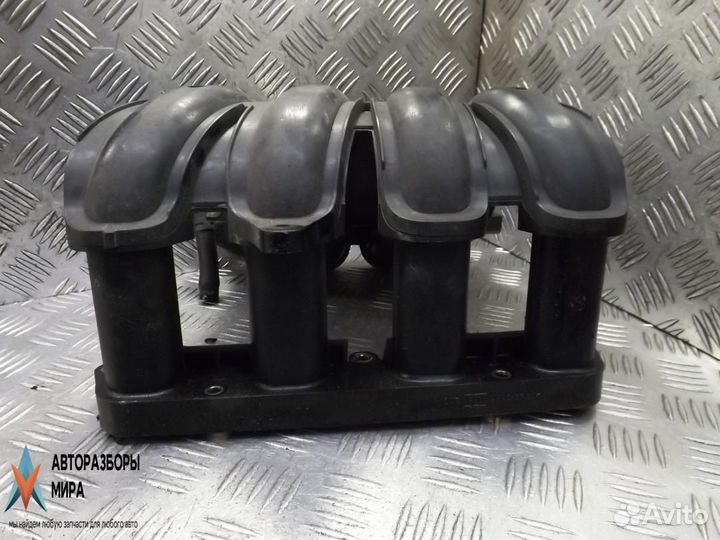 Коллектор впускной Nissan Note E11 2006