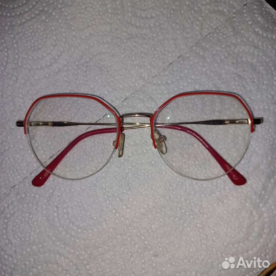 Очки для зрения женские -2,75. 2,50