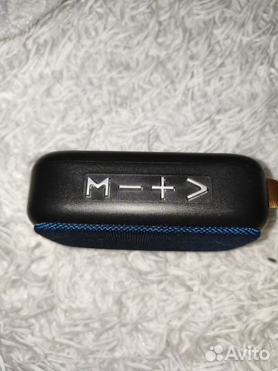 Музыкальная колонка с блютузом