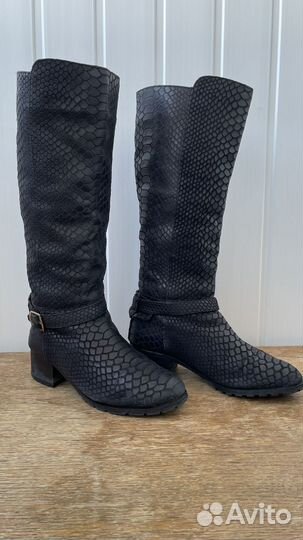 Сапоги кожаные под змею осенне-весенние