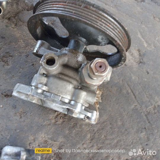 Насос гидроусилителя руля Mitsubishi Galant EA1A