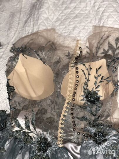 Вечернее дизарнейское платье от Анны Елагиной