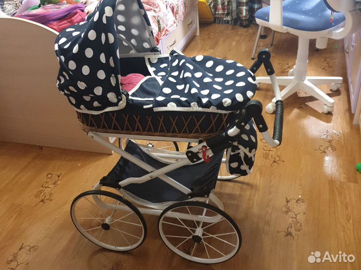 Большая коляска с большими колёсами