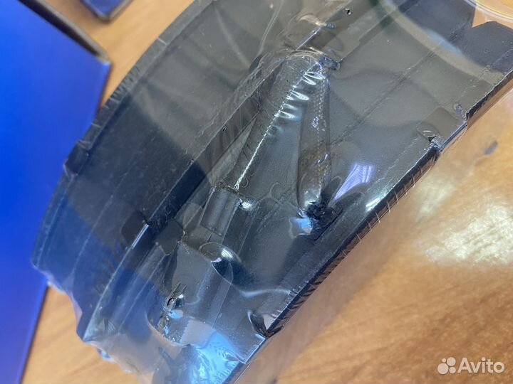 Тормозные колодки передние renault master