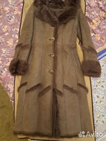 Дубленка натуральная женская, разм. 42