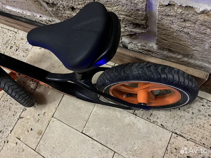 Беговел Triumf Active